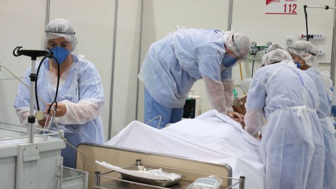 Fiocruz alerta para tendência de agravamento na pandemia