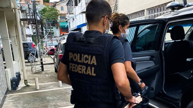 Polícia Federal faz operação para investigar lavagem de dinheiro