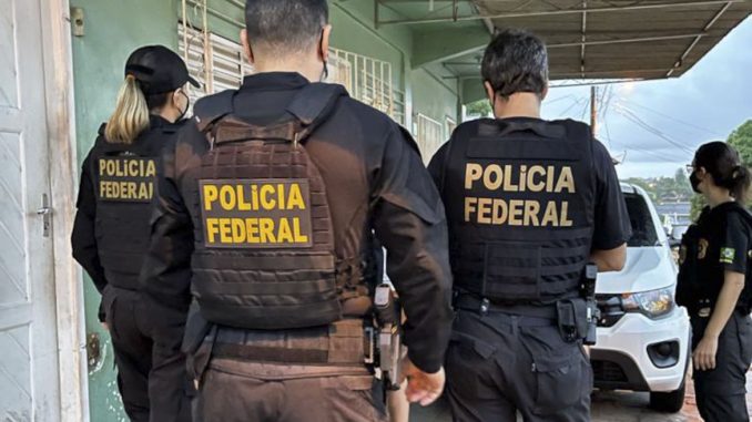 PF cumpre mandados contra suspeitos de divulgar pornografia infantil