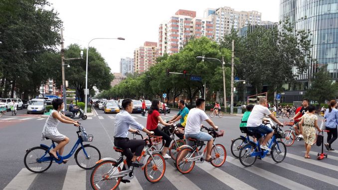 Política de três filhos é confirmada com nova lei chinesa