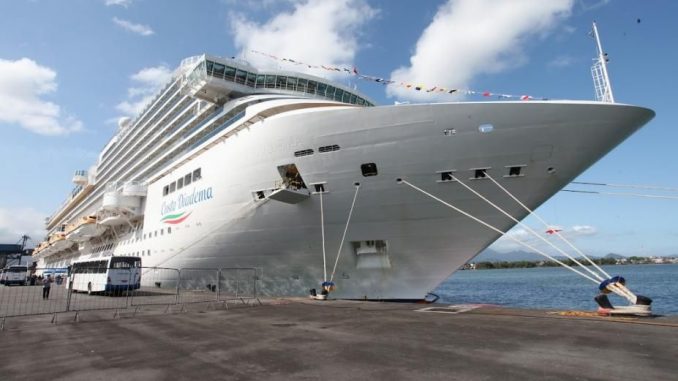 Navio MSC Splendida também interrompe cruzeiro após surto de covid-19