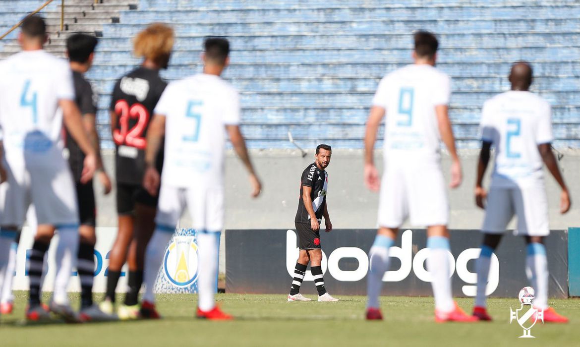 Vasco enfrenta o Londrina mirando a vice-liderança da Série B
