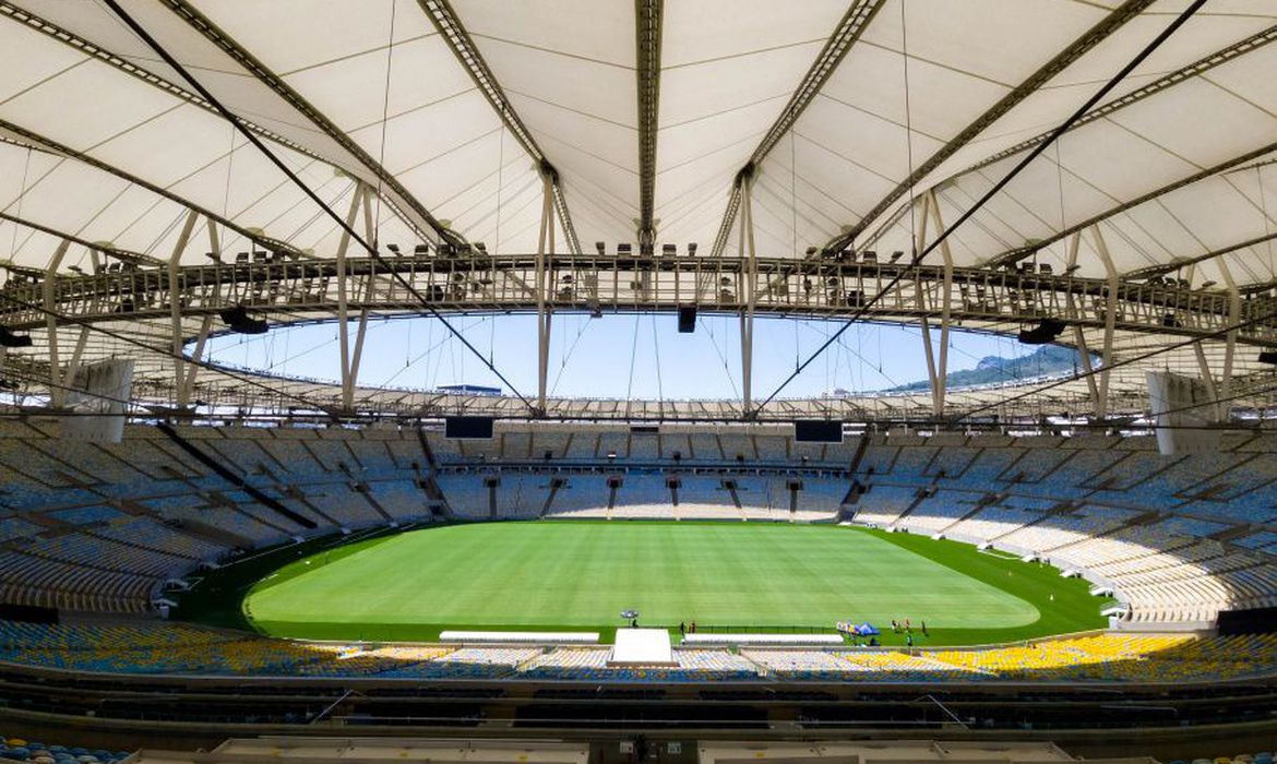 Vasco e Cruzeiro se enfrentam no Maracanã  com ingressos já esgotados