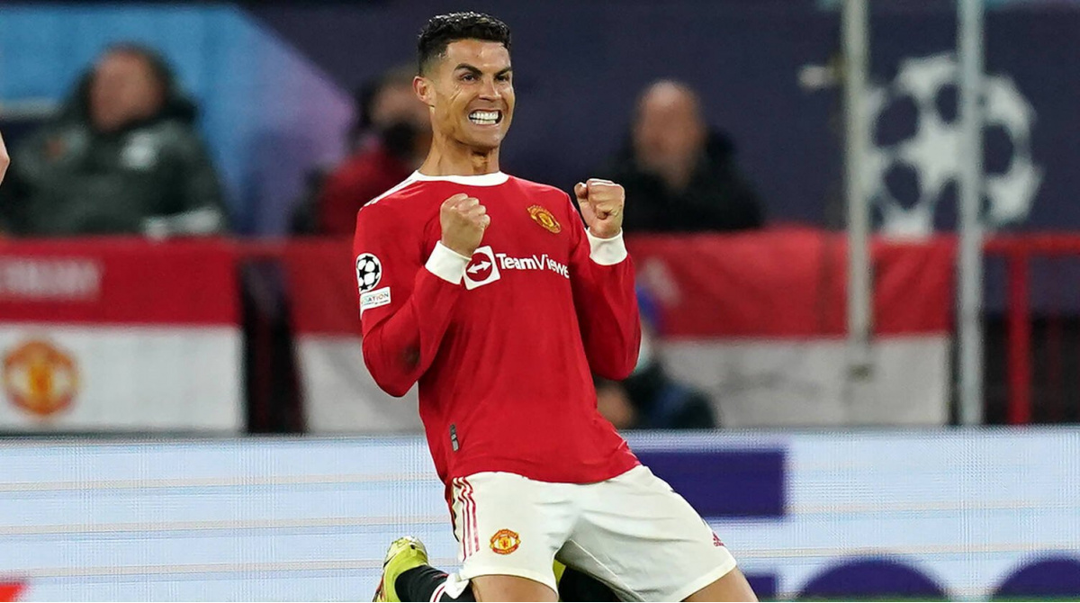 Cristiano Ronaldo pede saída do Manchester United