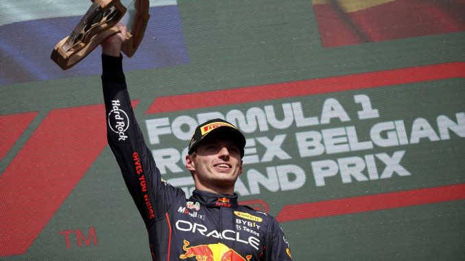Verstappen vence GP da Bélgica e se aproxima do bi mundial de F1