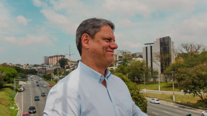 Tarcísio diz que irá destinar mais recursos para as Santas Casas