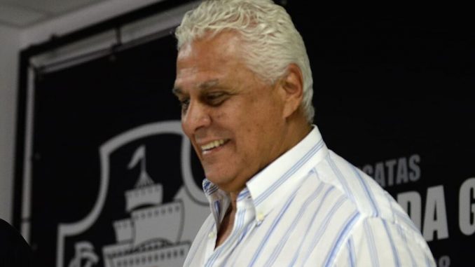Roberto Dinamite morre aos 68 anos de idade