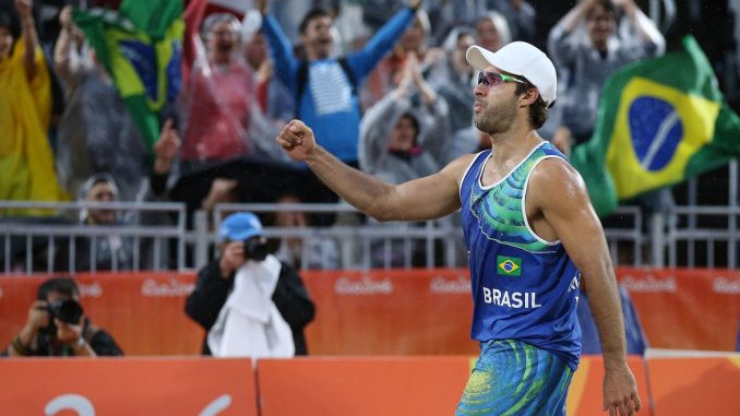 Vôlei de Praia: Campeão olímpico Bruno Schmidt anuncia aposentadoria