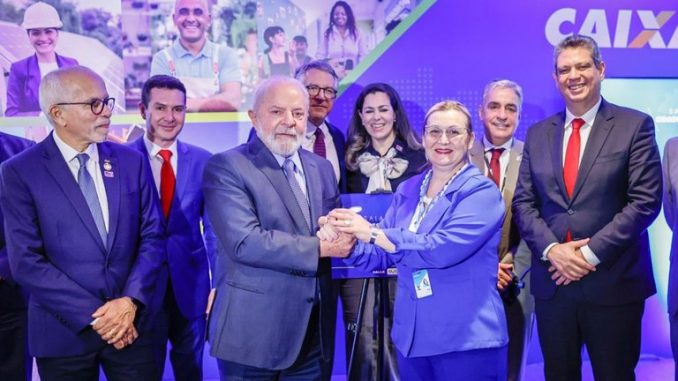 Presidente inaugura salas exclusivas para atendimento a estados e municípios na Caixa
