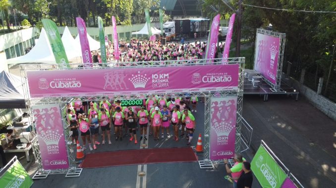 Cerca de 500 mulheres participam da corrida “10km Rainha da Serra” em Cubatão (SP)
