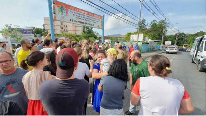Homem invade creche e mata quatro crianças em Blumenau