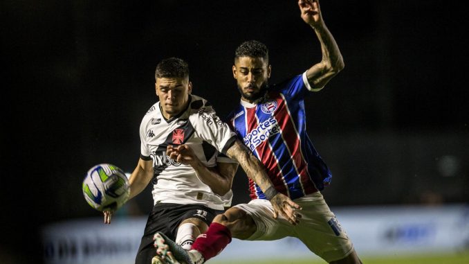 Bahia vai a São Januário e vence a primeira no Brasileiro