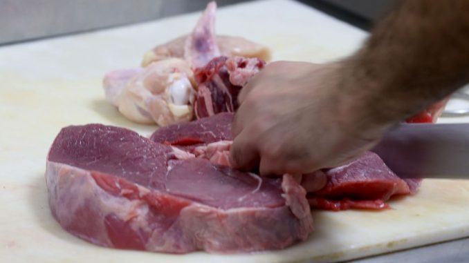Aumento na produção de carnes deve reduzir preços para o consumidor