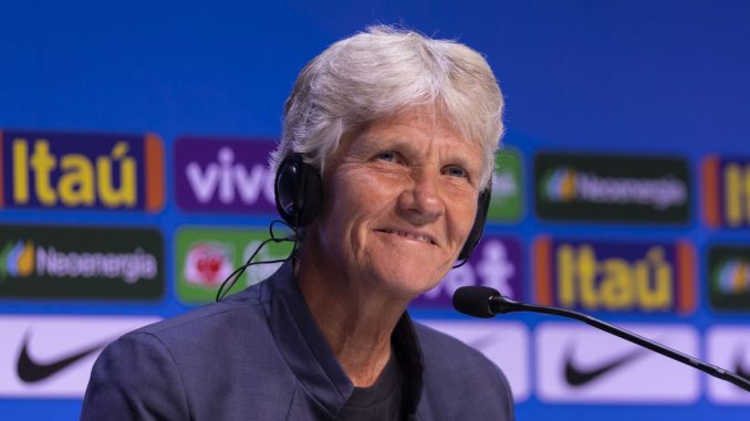 CBF inicia reformulação na seleção feminina