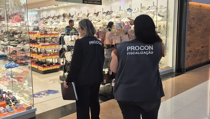 Proncon de Praia Grande realiza ação preventiva do Dia das Crianças