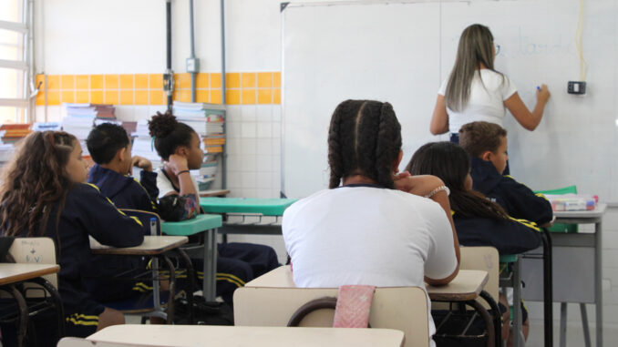 Mais de 97% dos alunos participam da primeira semana de aplicação do SAEB em São Vicente